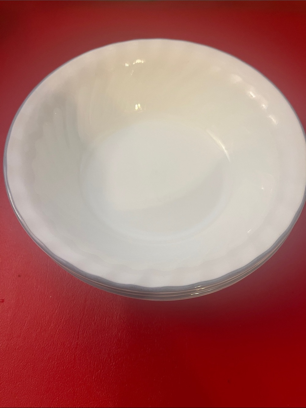 Corelle light gray Bowls, Set of 4, Scalloped Edge 7.25”D  1.75”H